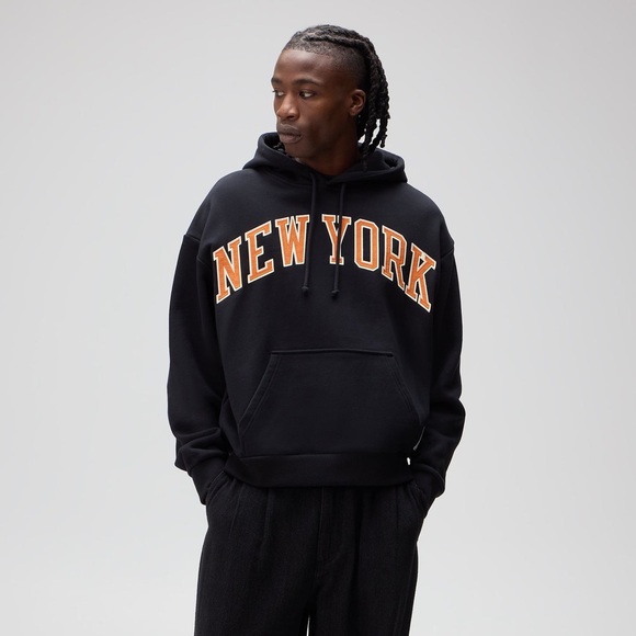 Kith for the New York Knicks Madison Square Garden Nelson Vintage Hoodie Size XL